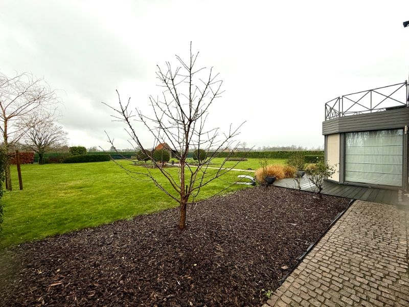 Rustig gelegen villa op circa 5000 vkm met alle comfort foto 39