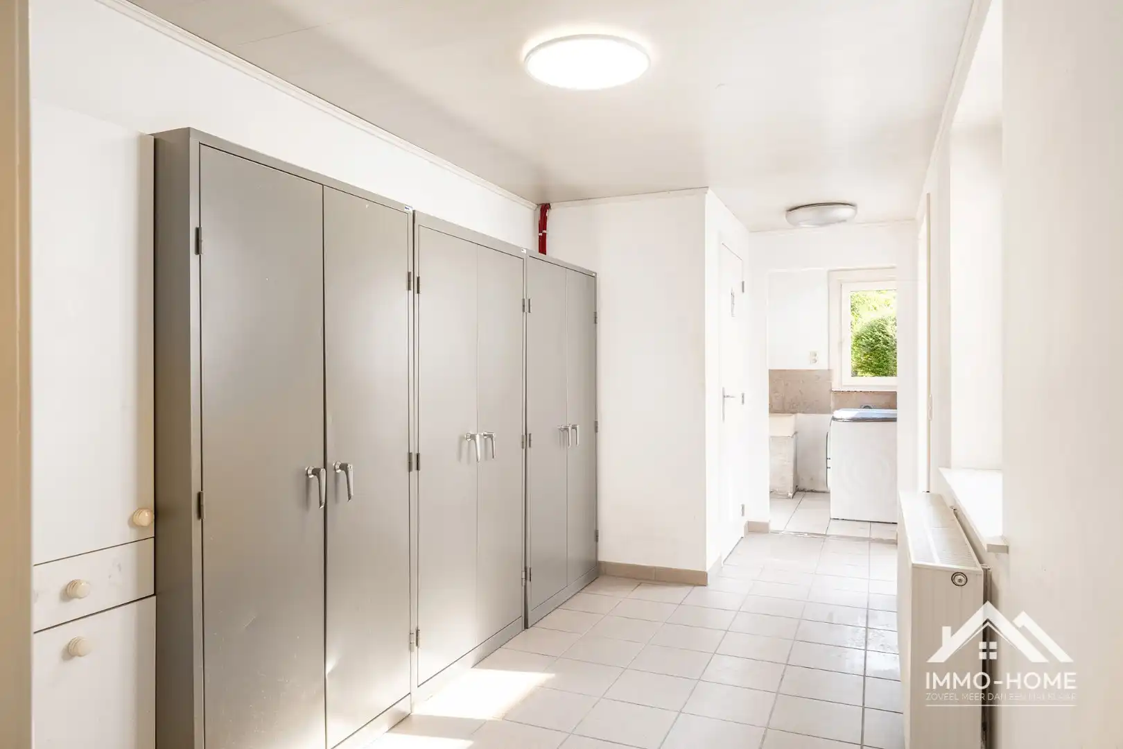 Instapklare woning met polyvalente ruimte en vrijstaande garage!  foto 23