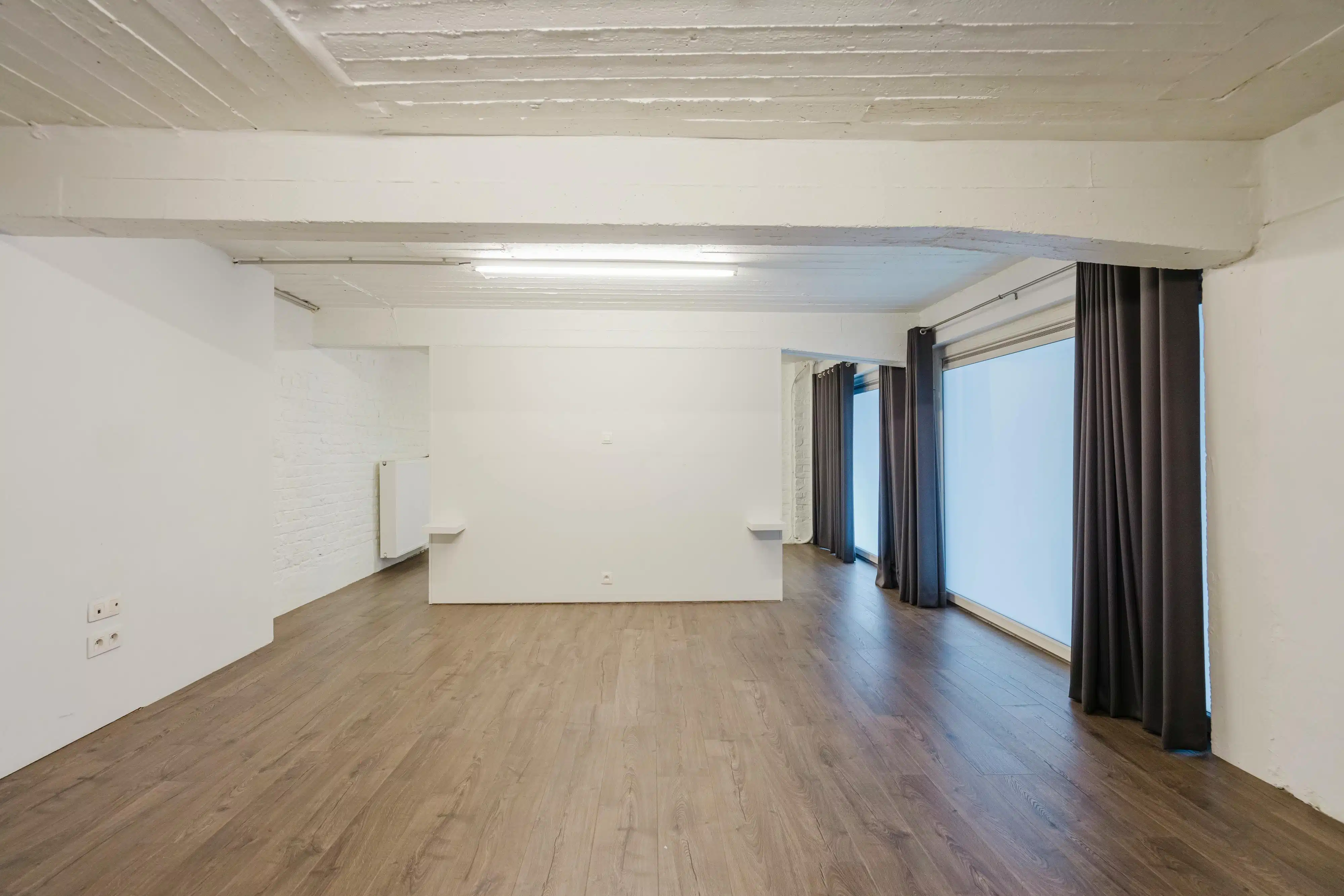 Unieke loft met 5 kamers te koop in centrum Desselgem foto 12