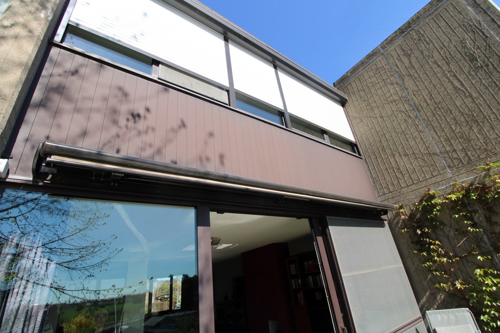 Ruime bel-étage woning met zeer grote tuin en garage in Antwerpen, 3 slaapkamers, bouwjaar 1975, 533m² perceeloppervlakte, zuidgerichte tuin en terras foto 16
