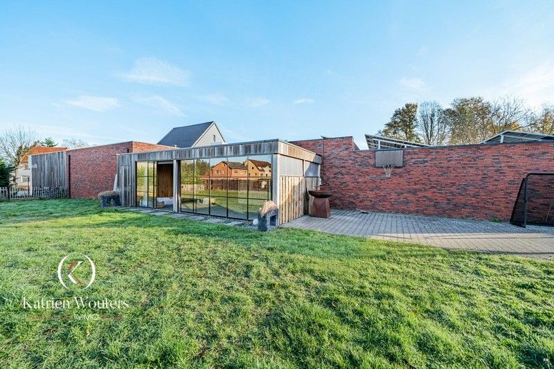 Gebouw voor gemengd gebruik met veel potentieel foto 37