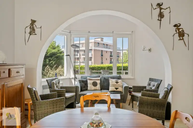 "VILLA THERESE" - Een zeldzame kans in OOSTDUINKERKE !!! Op één van die mooie en rustige locaties in Oostduinkerke, op amper 500 meter van het strand ! foto 19