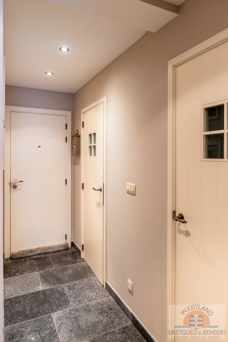 Instapklaar appartement met frontaal zeezicht – Nieuwpoort Zeedijk foto 21