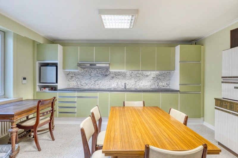 Uniek, karaktervol INSTAPKLAAR herenhuis/ KANGOEROEWONING met 5 slaapkamers én aparte garage in hartje Temse TE KOOP! foto 21