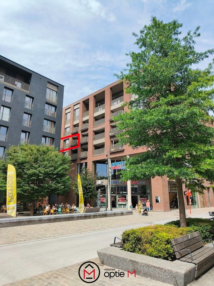 ()=>{if(producerUpdateValueVersion(node),producerAccessed(node),node.value===ERRORED)throw node.error;return node.value} Gelatineboulevard 10/403 - 3500 Hasselt