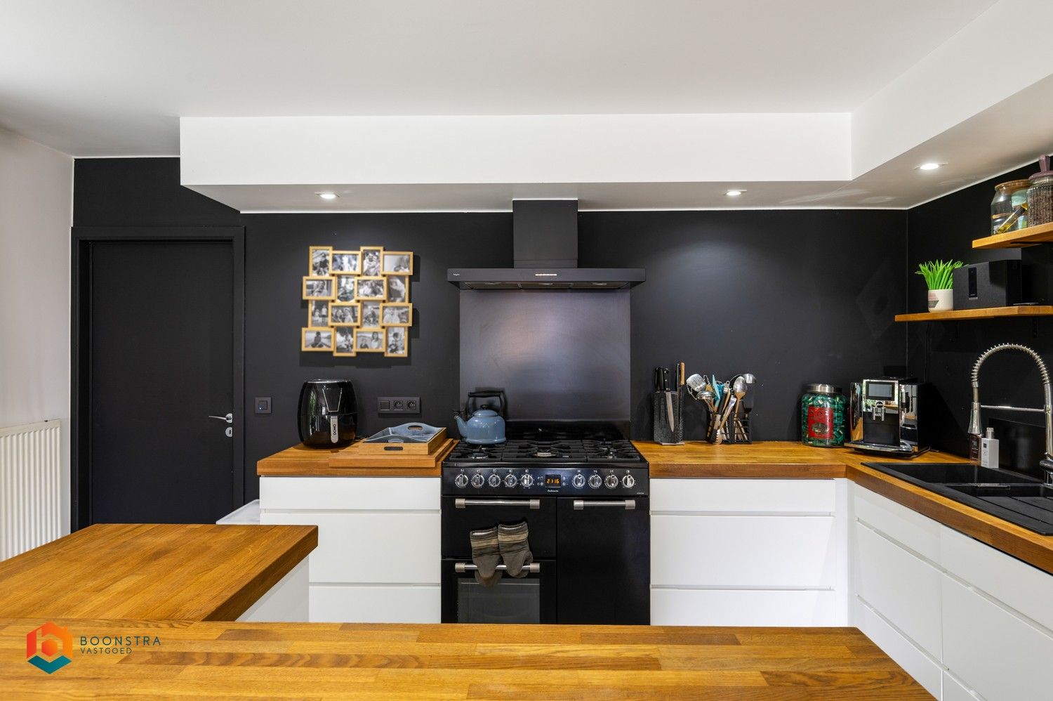 Charmante villa met 2 slpkrs, zwembad en poolhouse op 735 m² te Koningshooikt foto 9