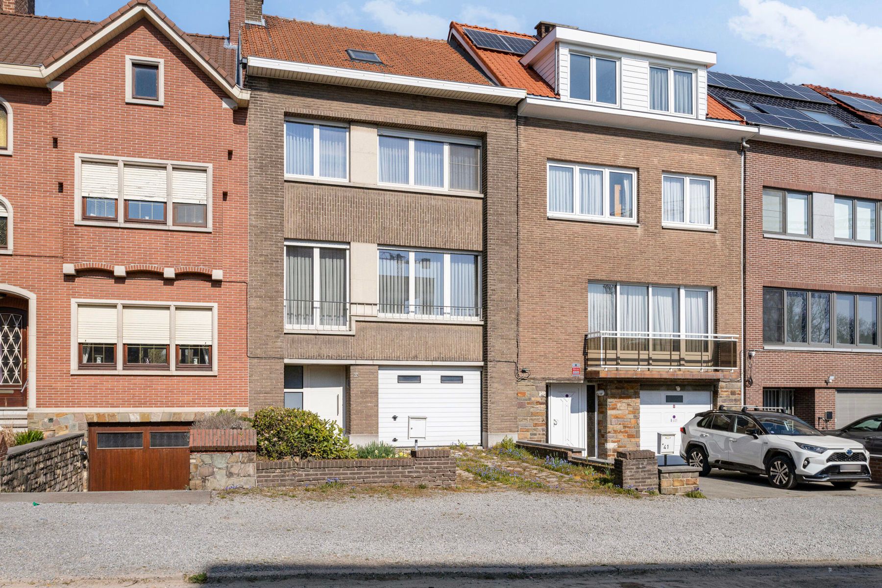 Ruime gezinswoning met 3 slaapkamer, tuin en garage foto 30