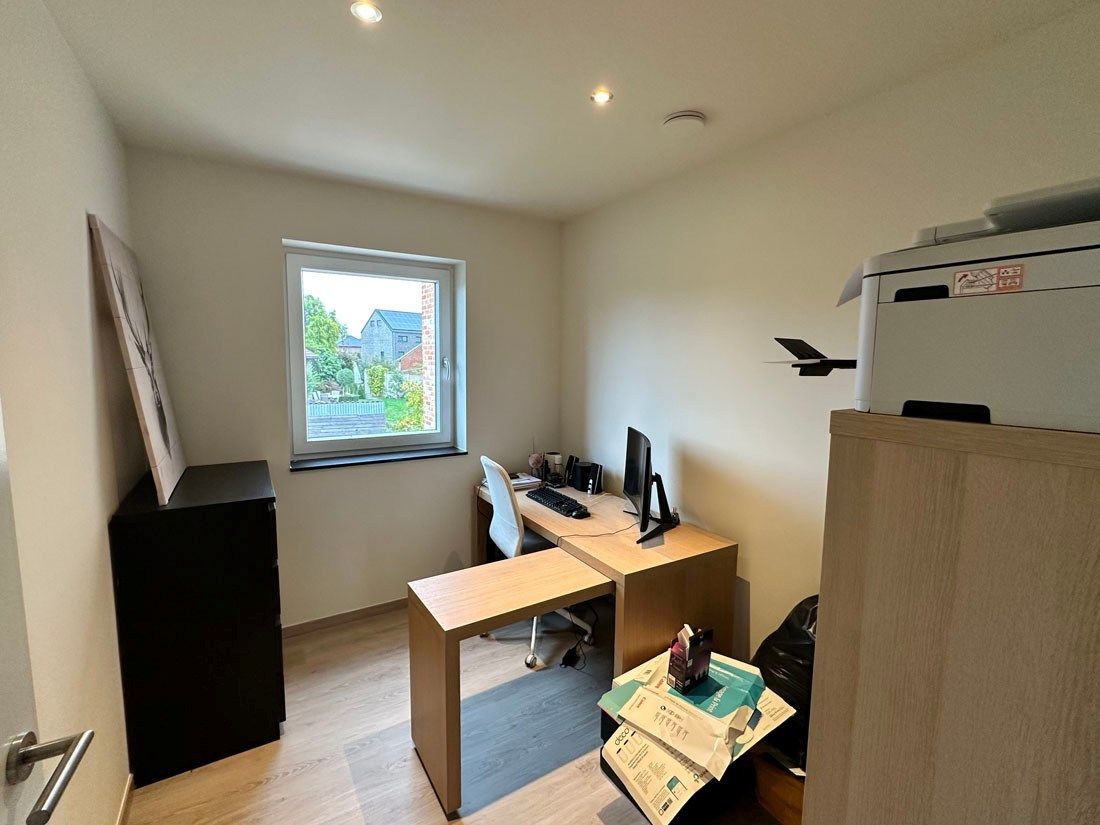 Recente woning in pastorijstijl op een rustige, groene locatie foto 13