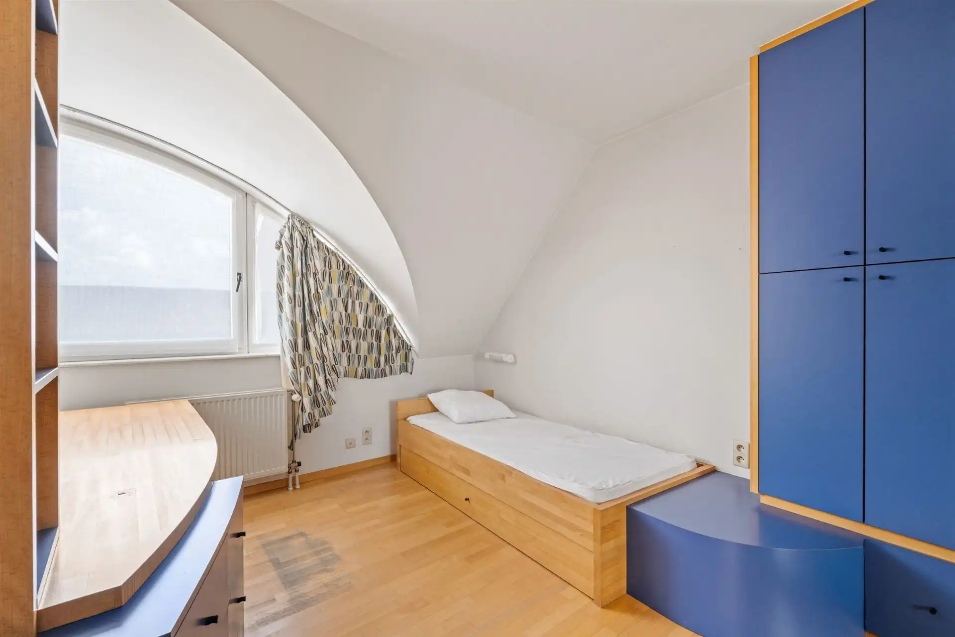 Unieke combinatie van wonen en werken in Sint-Eloois-Vijve! foto 17