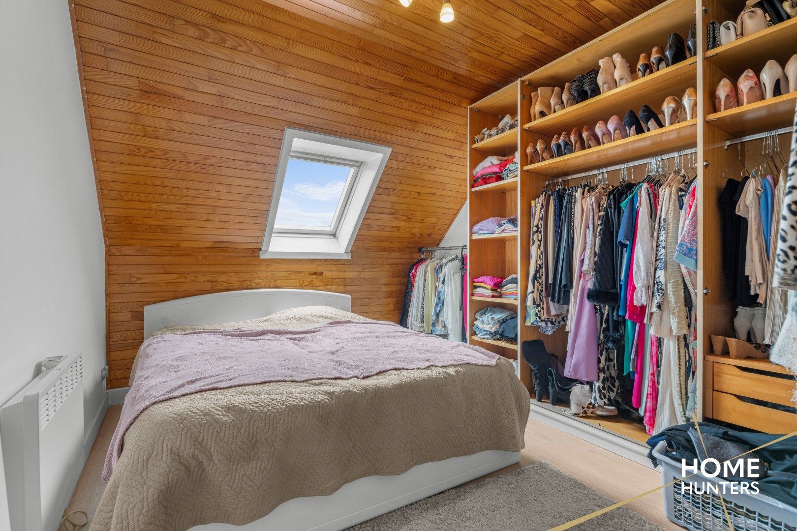 Instapklaar appartement met staanplaats in het hart van Zele! foto 2