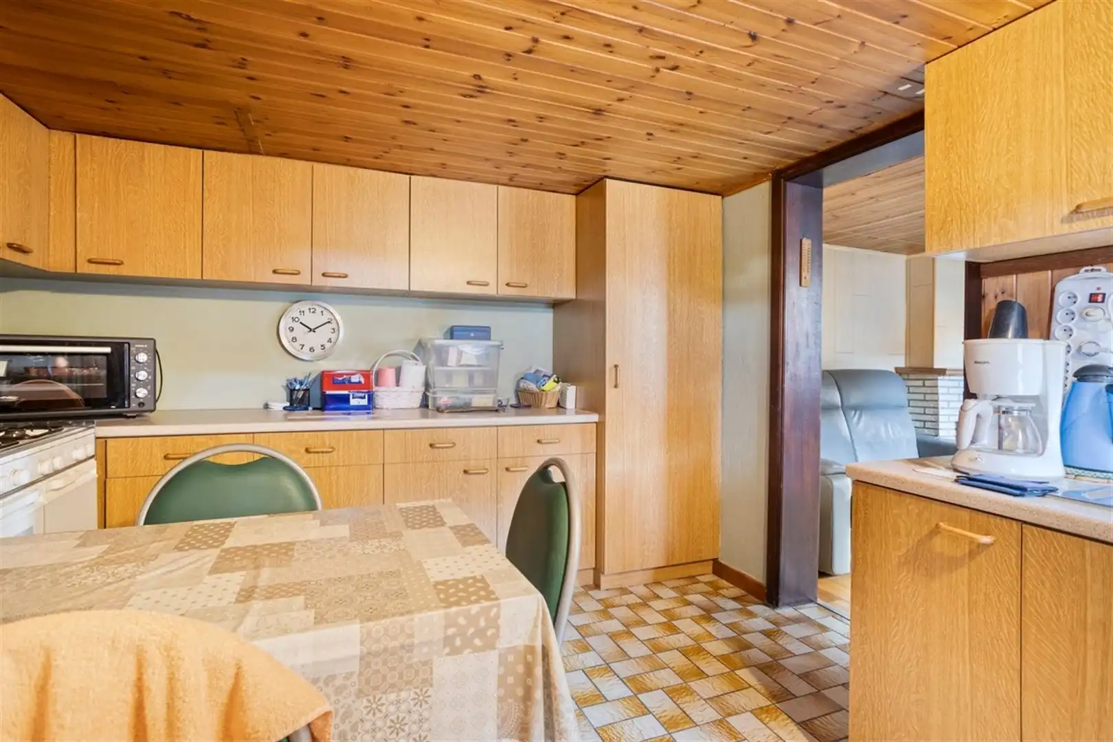 te renoveren woning met tuin foto 15