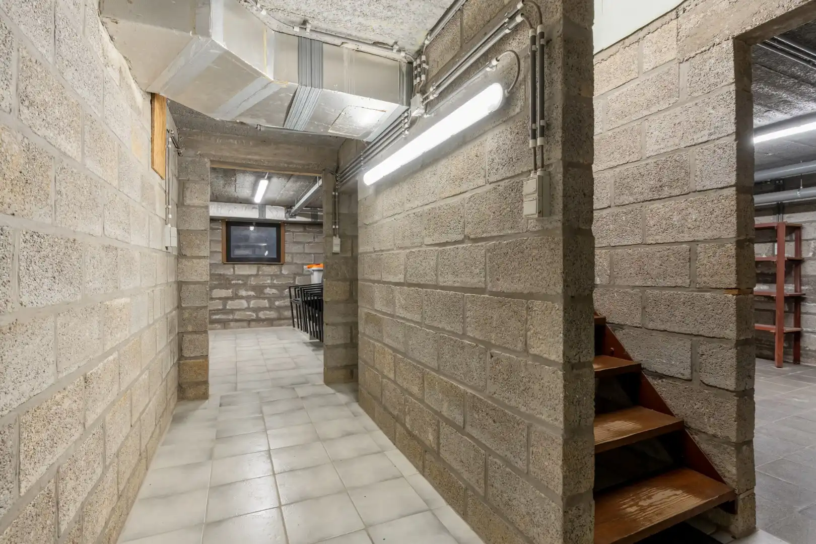 Comfortabele woning met sterke energieprestatie (label A), in landelijk woongebied. foto 37