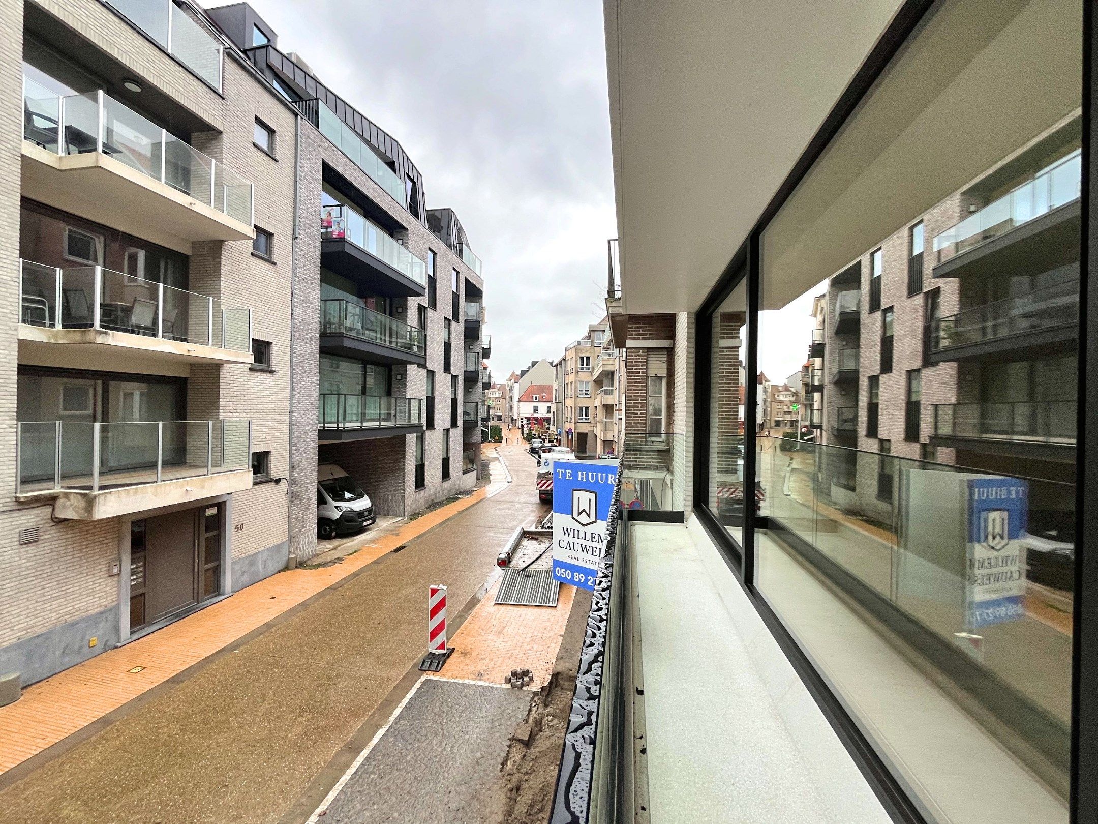 Nieuw appartement met 2 slaapkamers centraal te Heist-aan-Zee foto 11