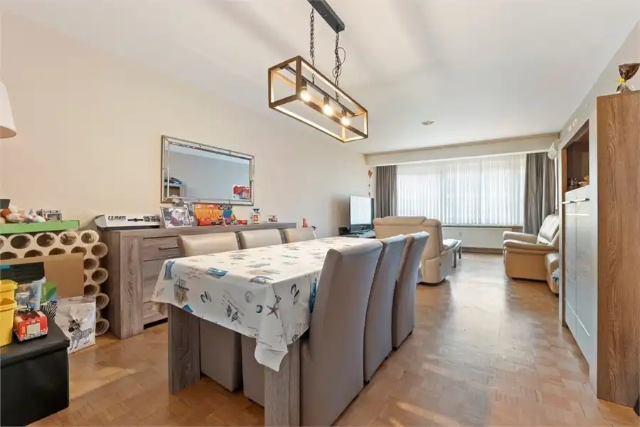 GEZELLIG 2-SLK APPARTEMENT IN HET CENTRUM VAN TONGEREN foto {{pictureIndex}}