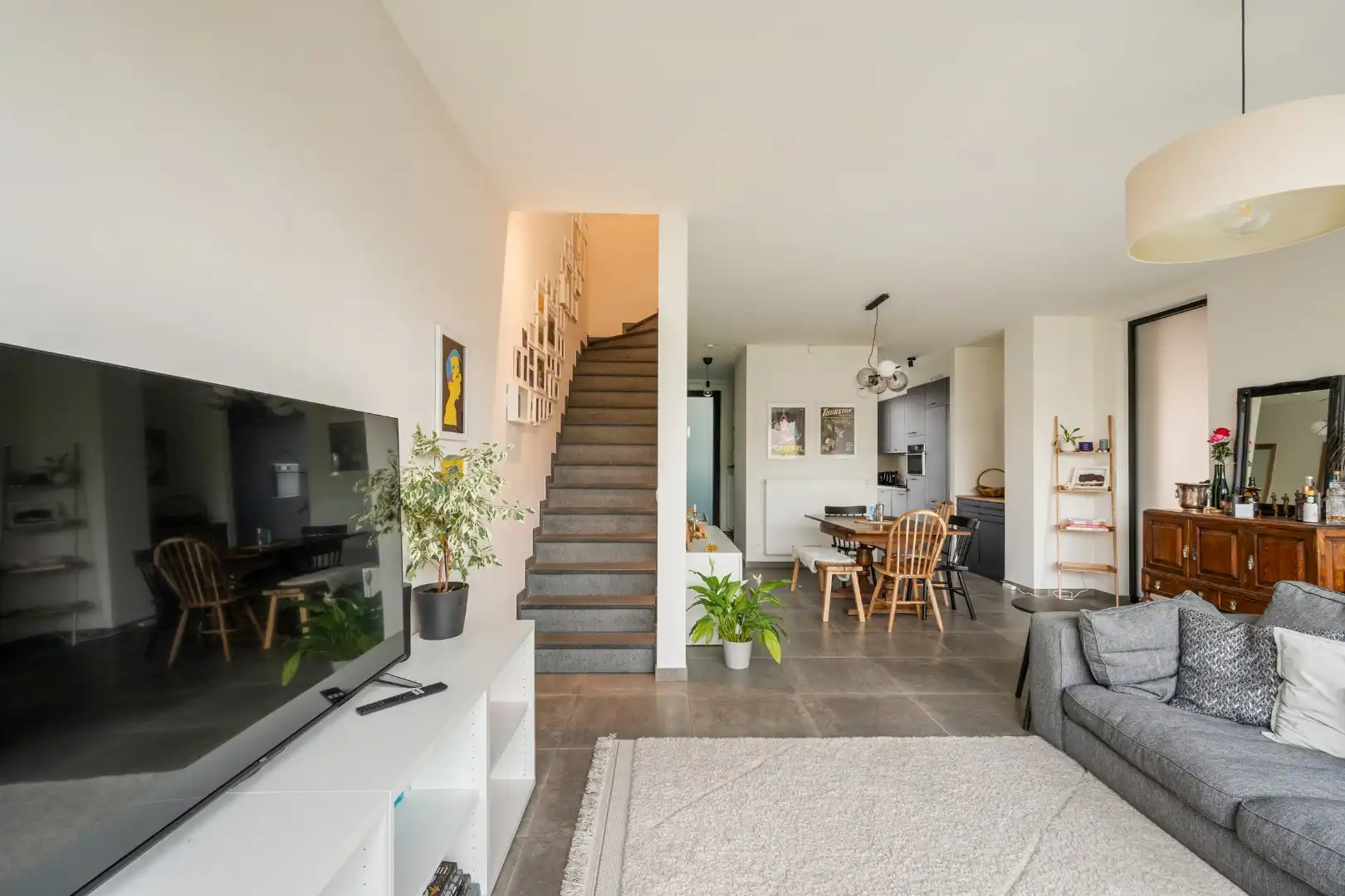Instapklare BEN-woning met 3 slaapkamers, zongerichte tuin en dubbele garage in Kortrijk foto 9