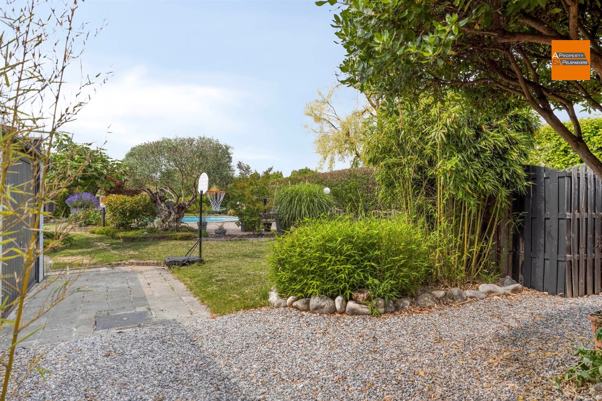 Woning 4 slpk met grote tuin en uitbreidingsmogeliijkheden foto 8