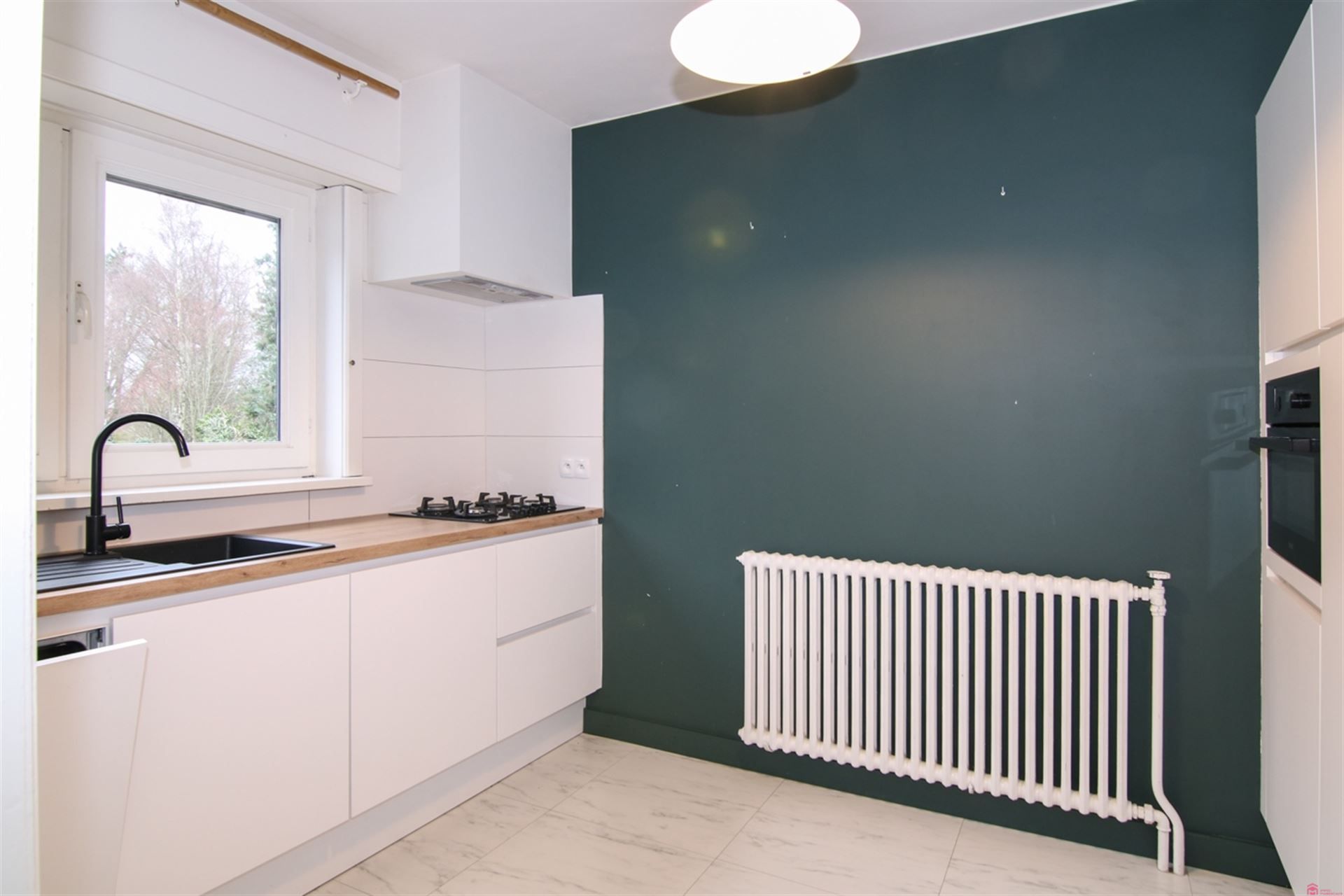 Burgerhuis op topligging in Kortrijk! foto 9