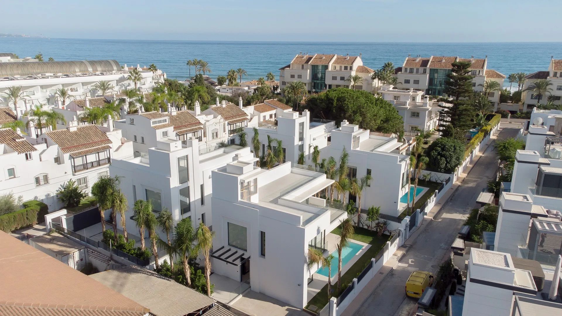 Leven op het hoogste niveau – riante villa aan de prestigieuze Golden Mile foto 2