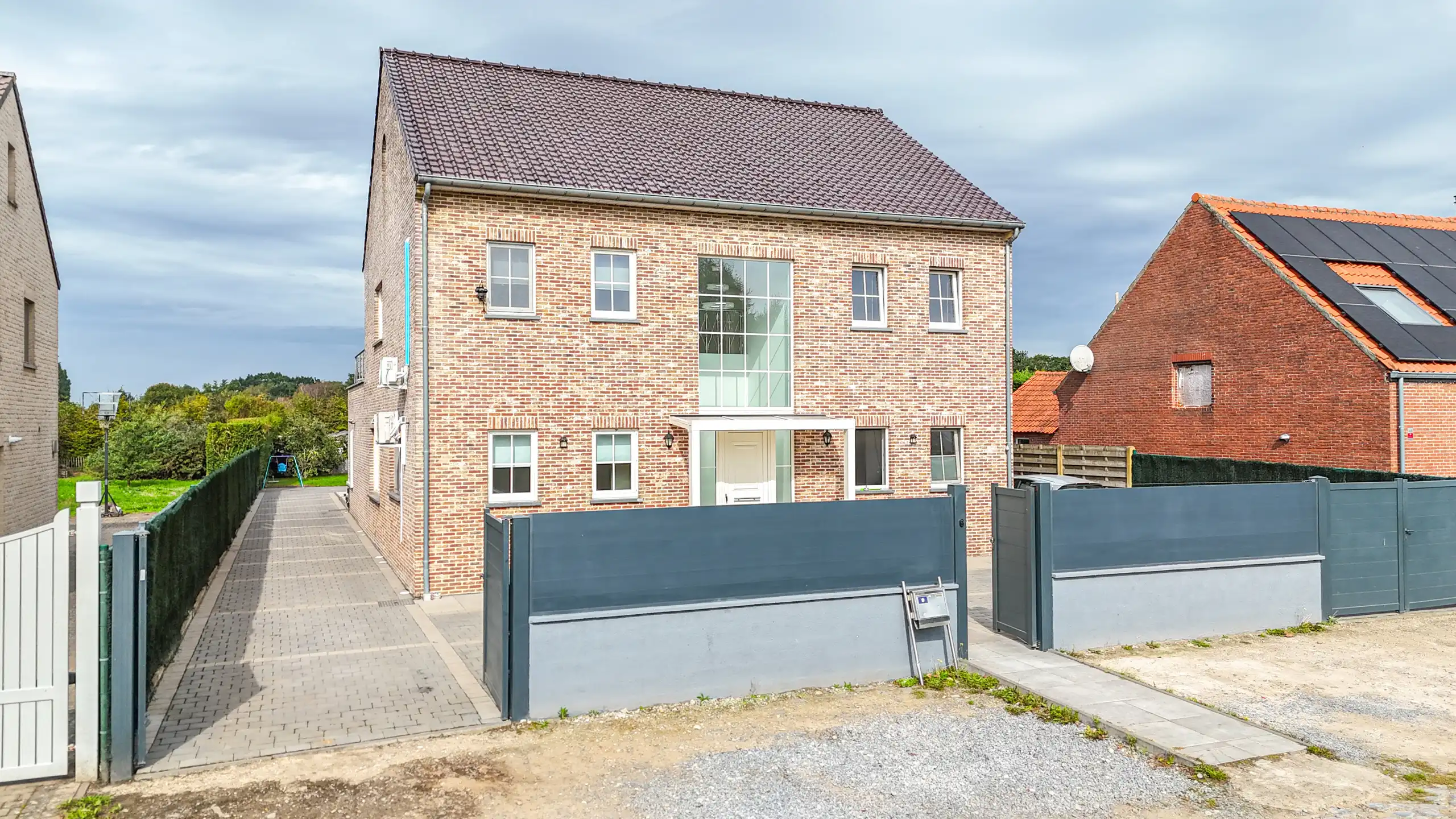Exclusieve villa met luxueuze leefruimte en 7slpk + veranda! foto 55