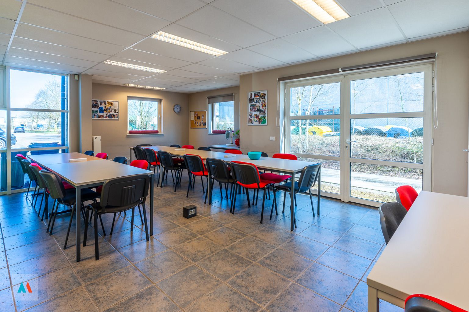 Modern kantoorgebouw op toplocatie in Turnhout foto 8