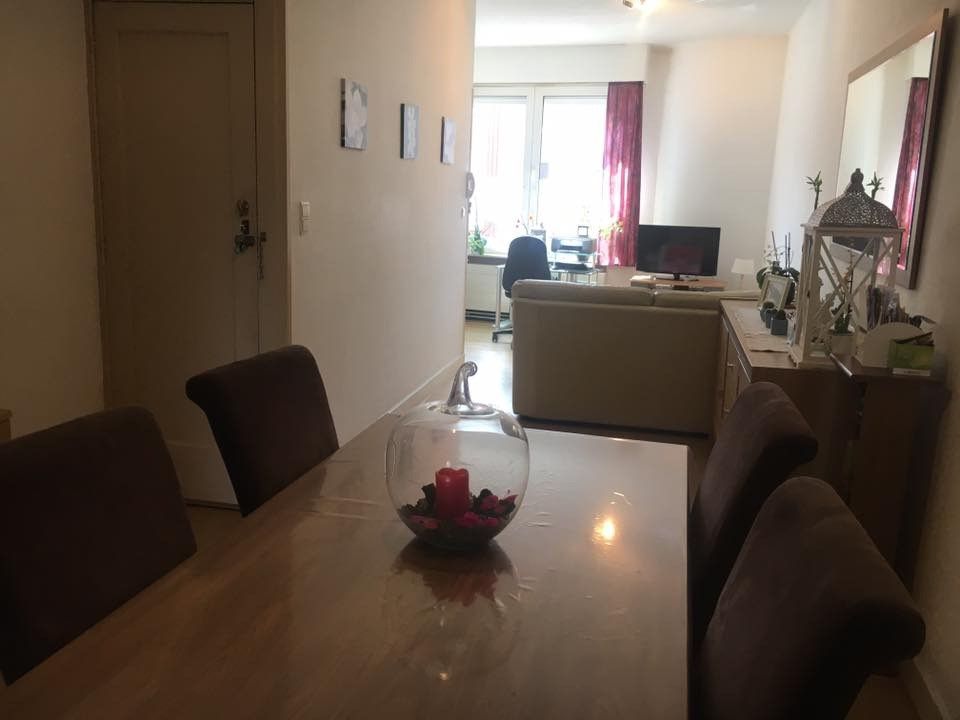Op te frissen appartement met 2 slaapkamers te Lier foto 4