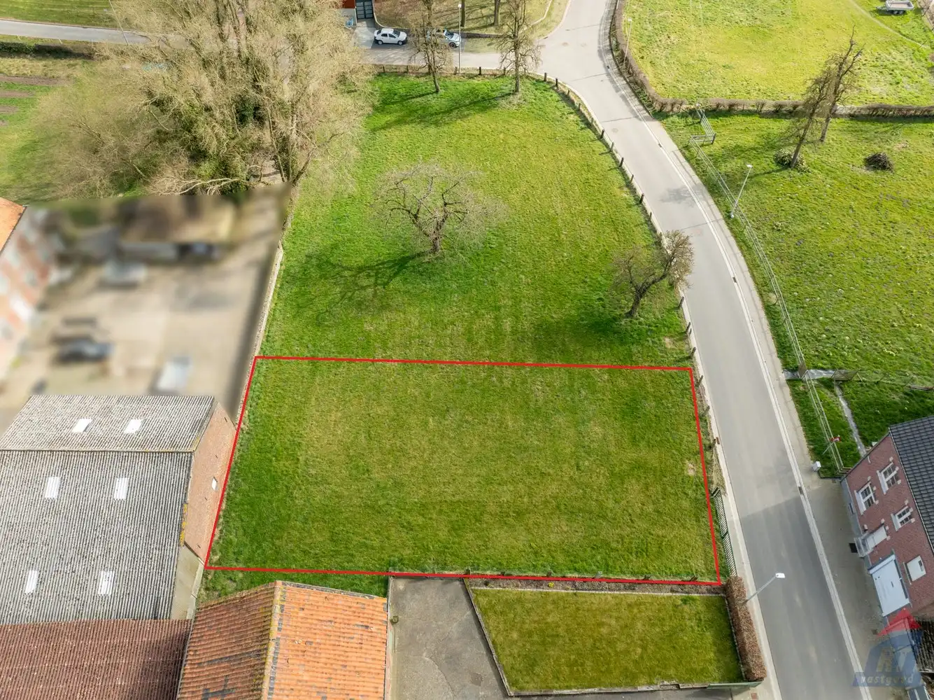 Gunstig gelegen bouwgrond (OB - 6a 43ca) op 5 minuten van de op- en afrit van de E40 foto 3