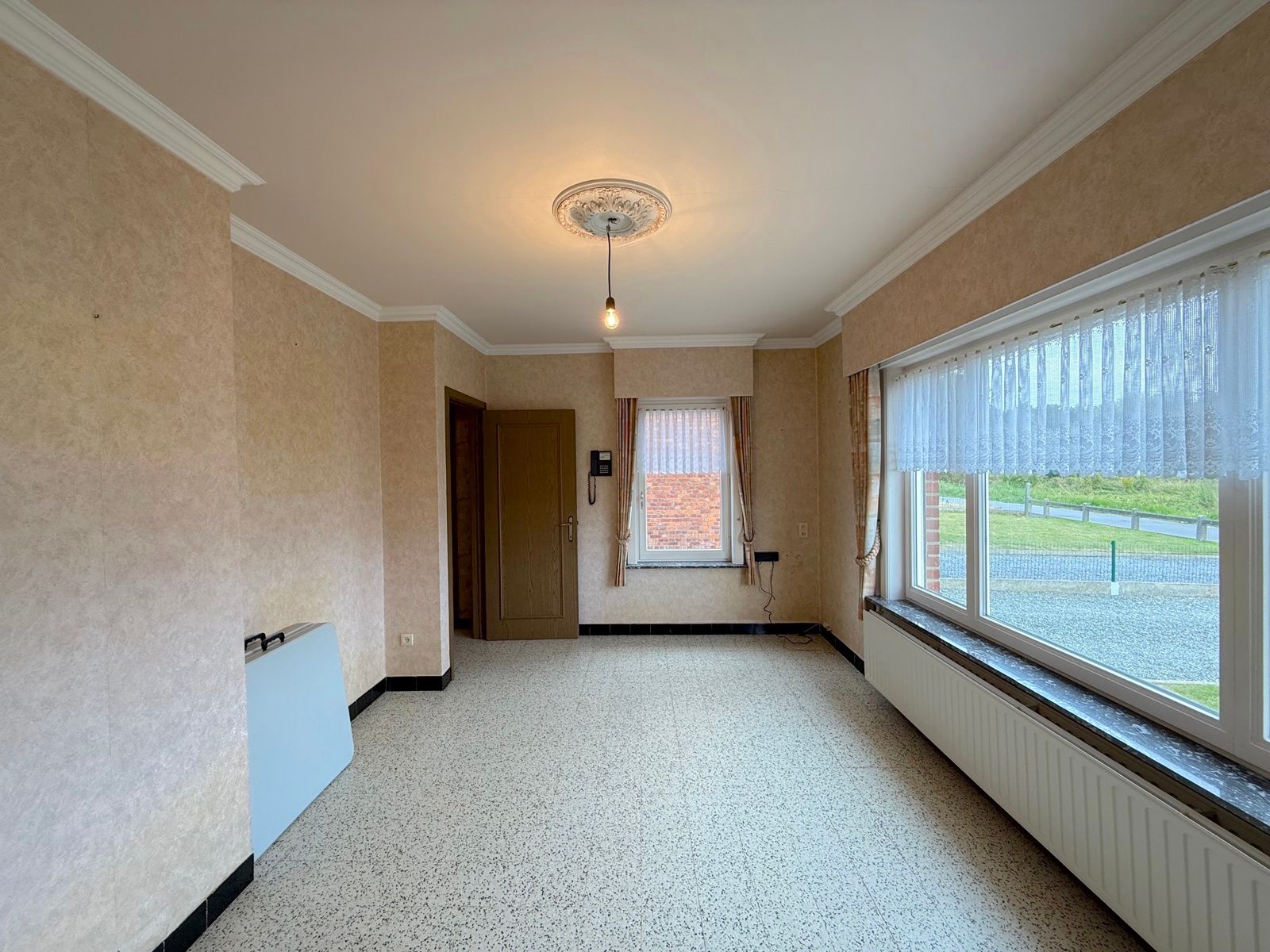 Landelijk gelegen woning nabij het centrum foto 4