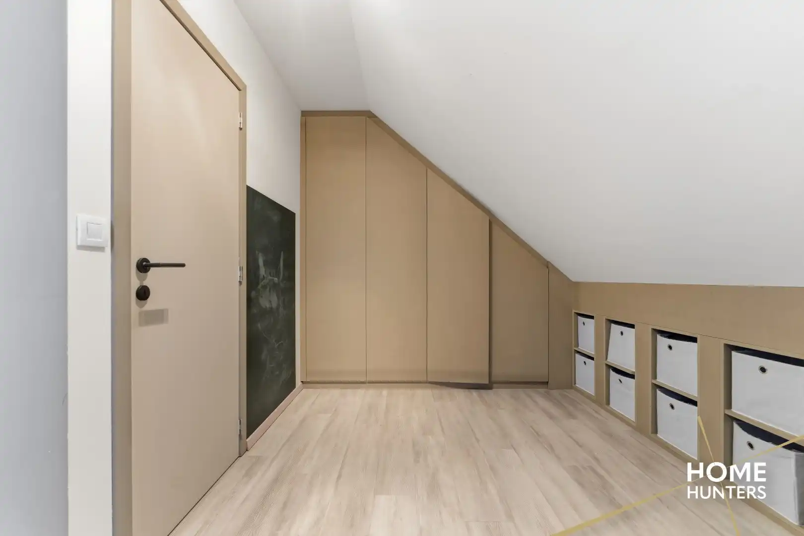 Instapklare halfopen bebouwing op topligging in Diksmuide foto 14