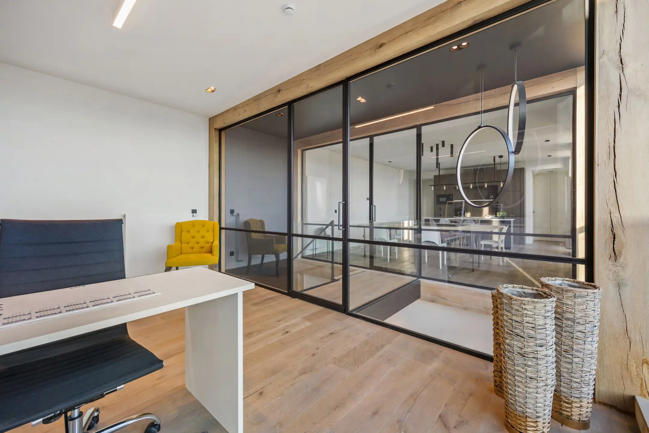 Loods met stijlvolle kantoorruimte te Riemst foto 9