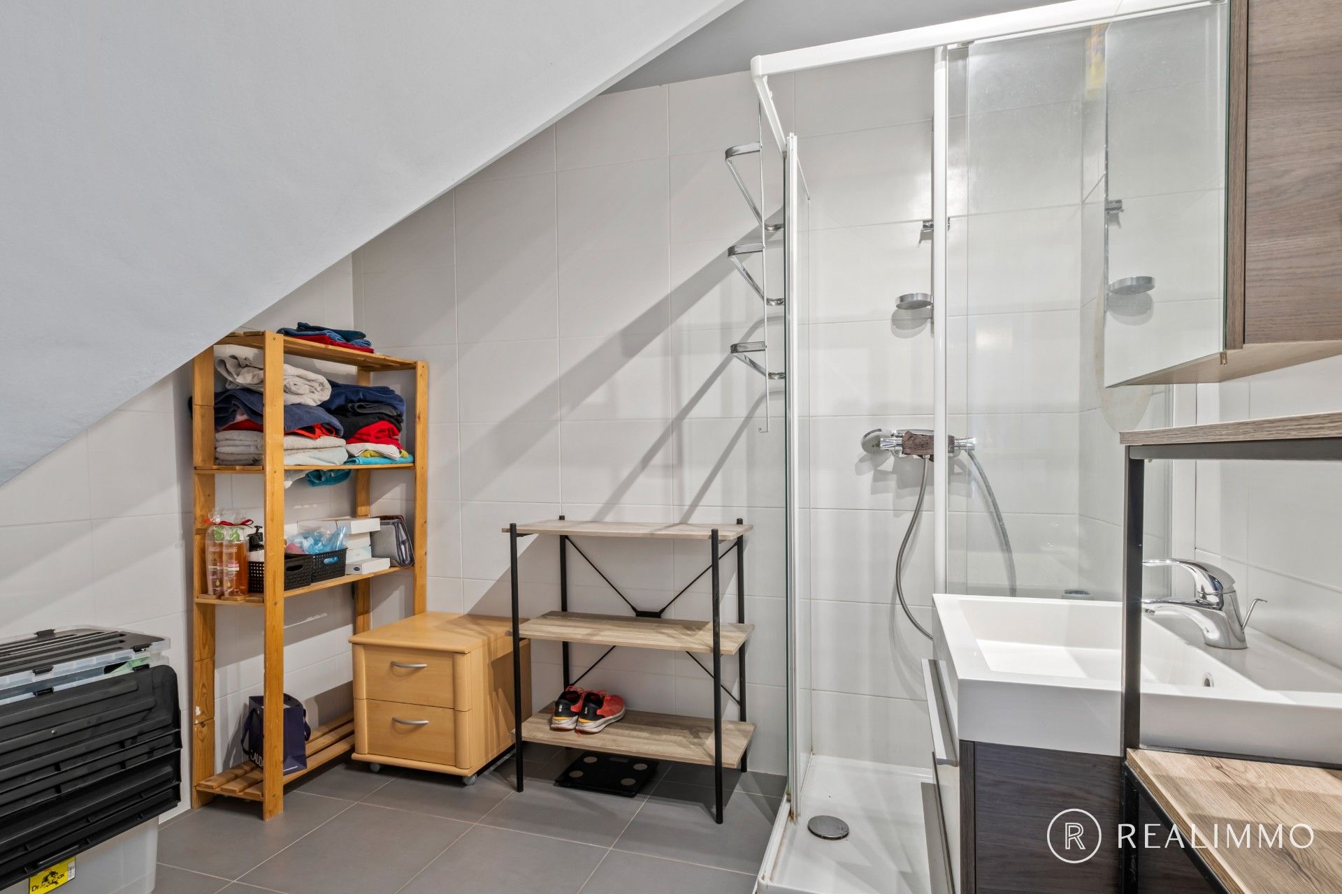 Ruim duplex appartement van 110 m² op centrale ligging in Anzegem foto 15