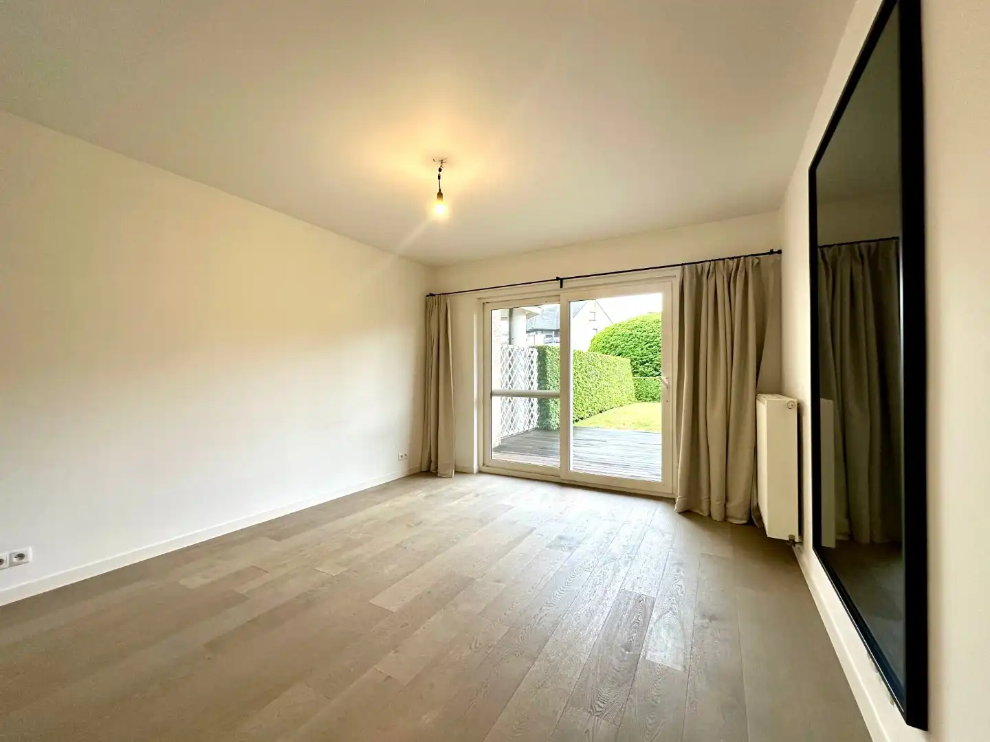 Luxueus afgewerkt gelijkvloers appartement foto 10