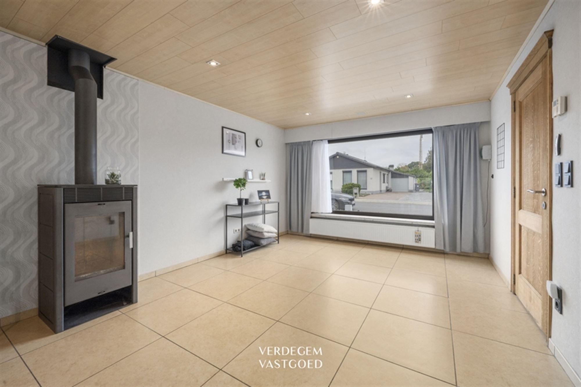 Verrassend ruime woning met 3+1 slaapkamers en heerlijke veranda foto 4