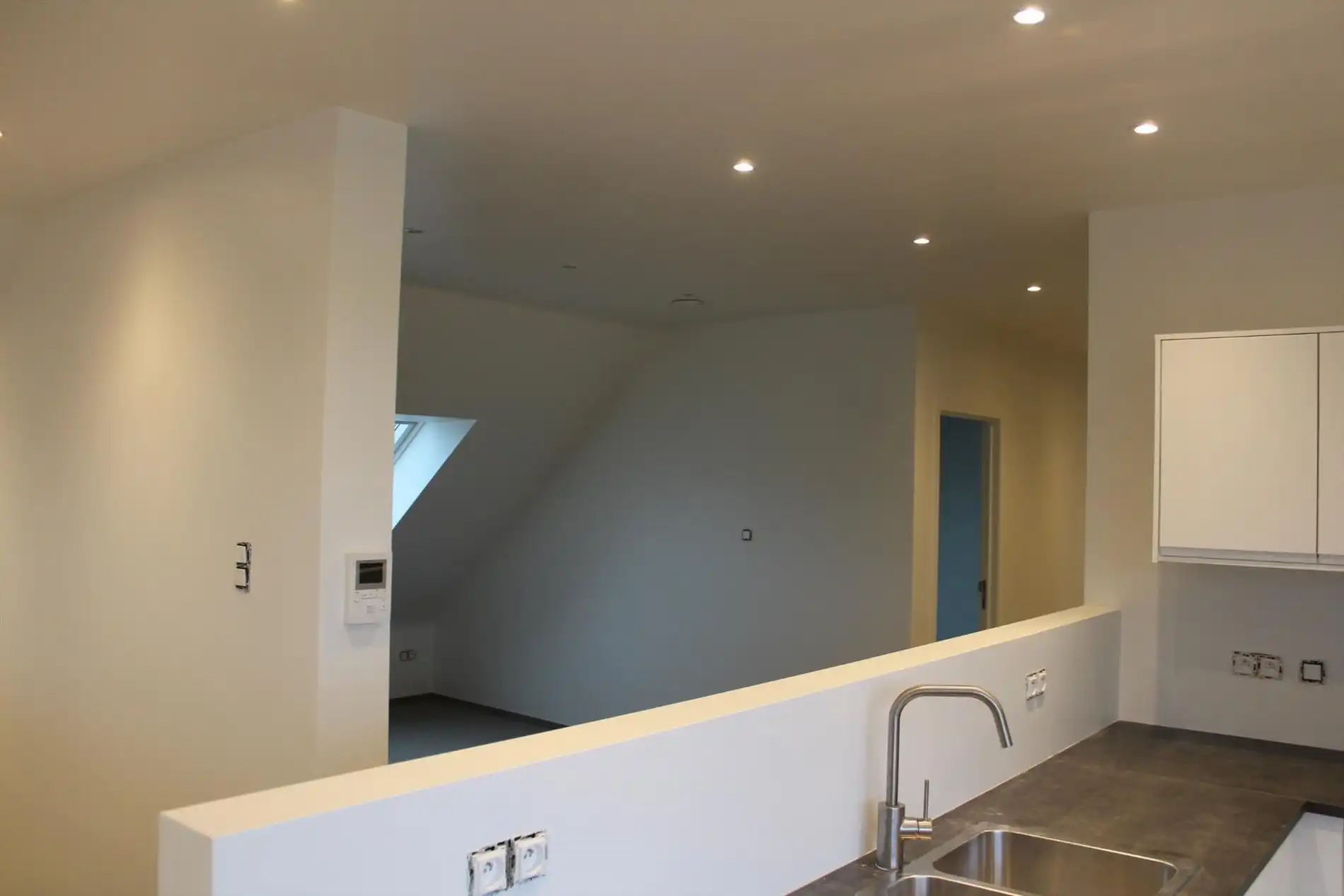 TE HUUR - Modern appartement 2 SLPK nabij het centrum van Merchtem foto 4