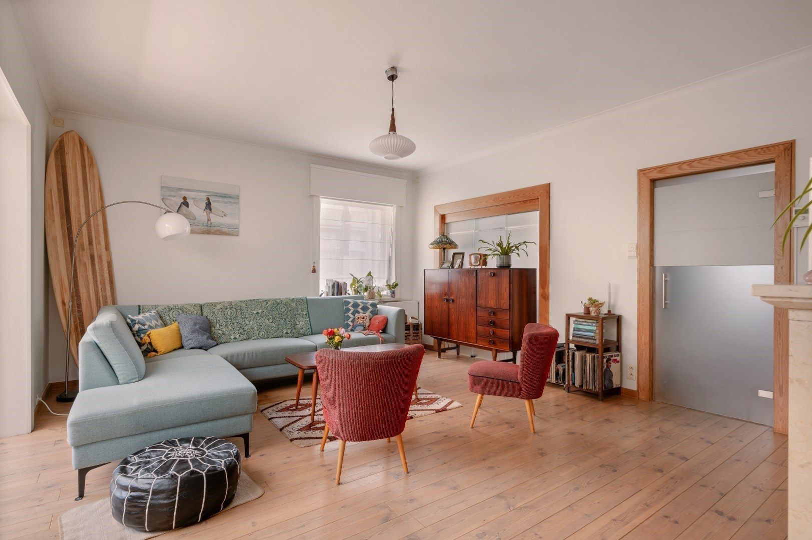 Grote woning met garage, uitweg en mogelijks 5 kamers foto 4