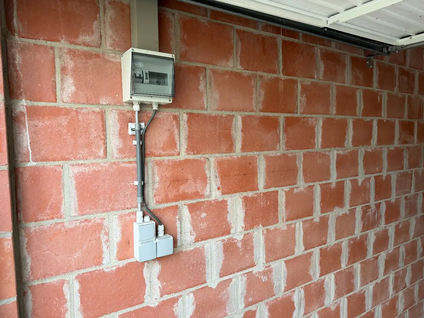 Makkelijk in te rijden garagebox foto 4