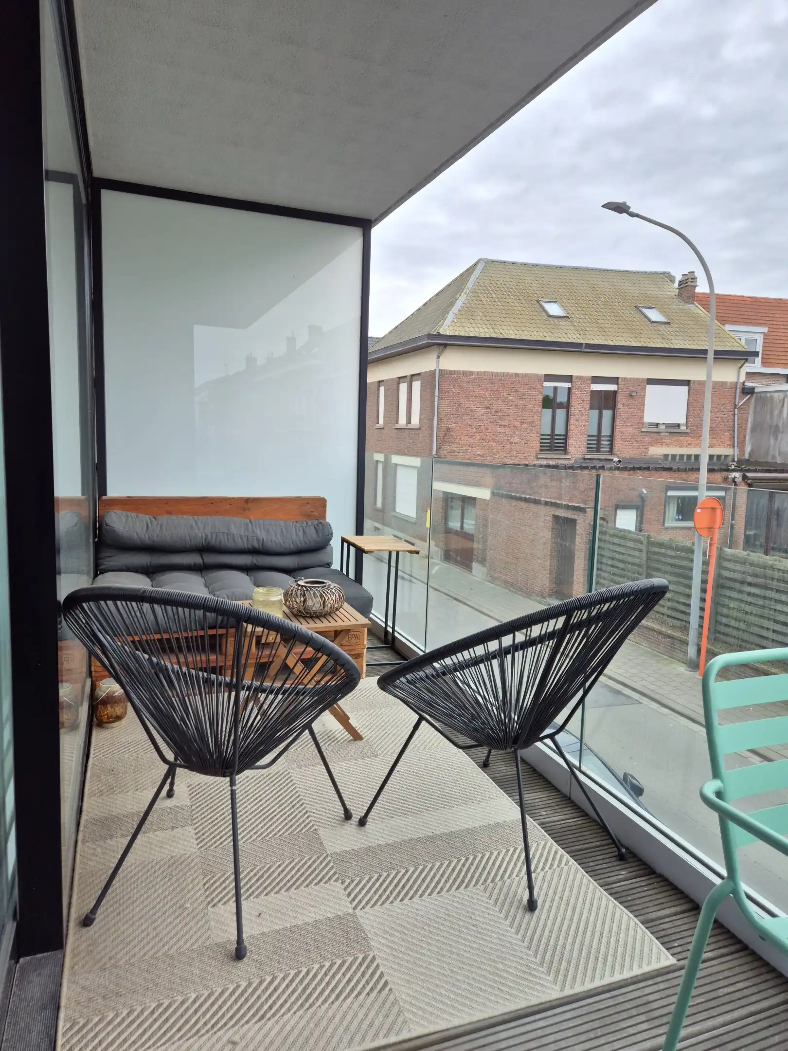 Appartement met 1 slaapkamer en terras. foto 2