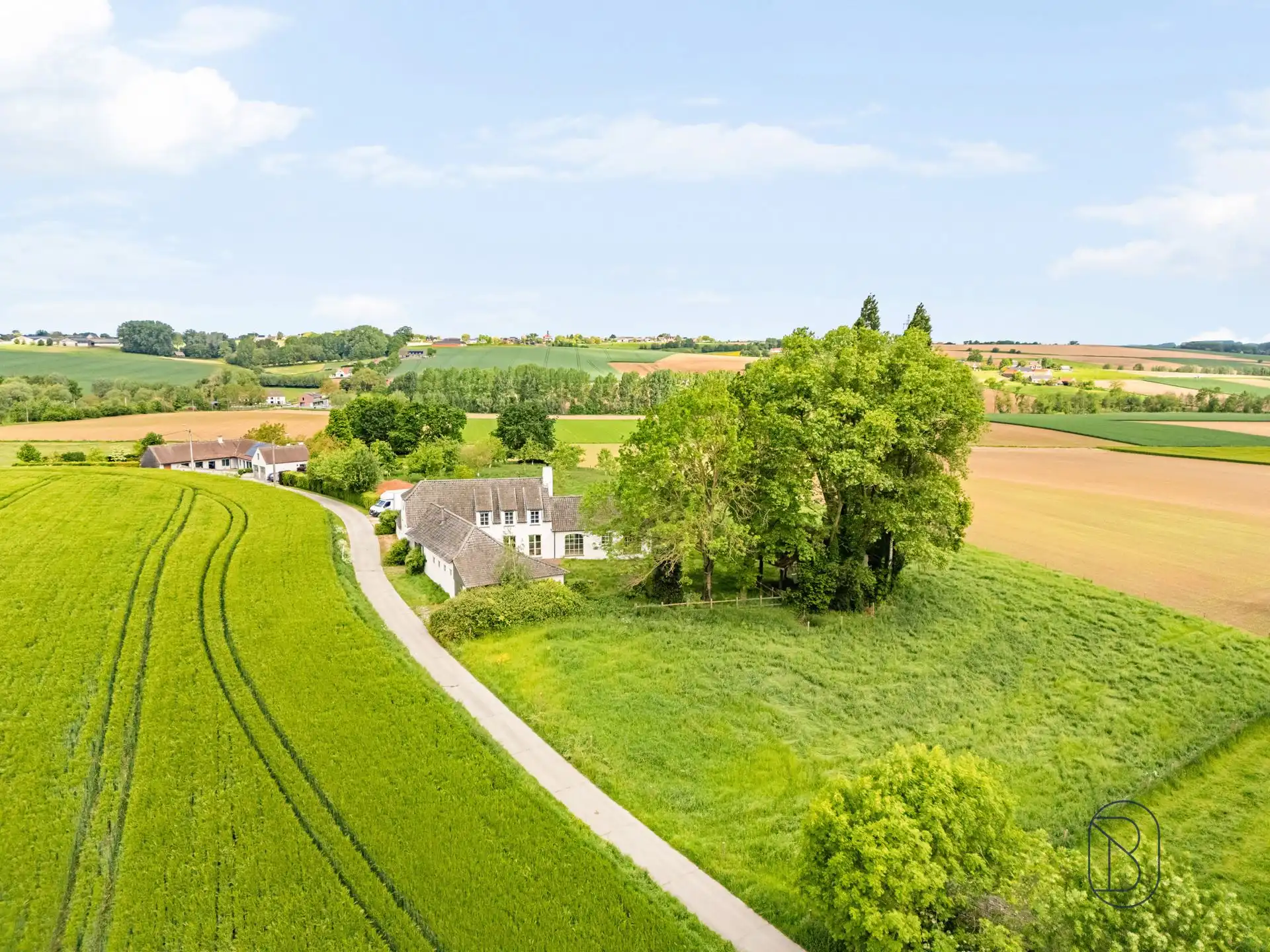 Charmant landhuis op 5.500m² met uniek zicht! foto 7