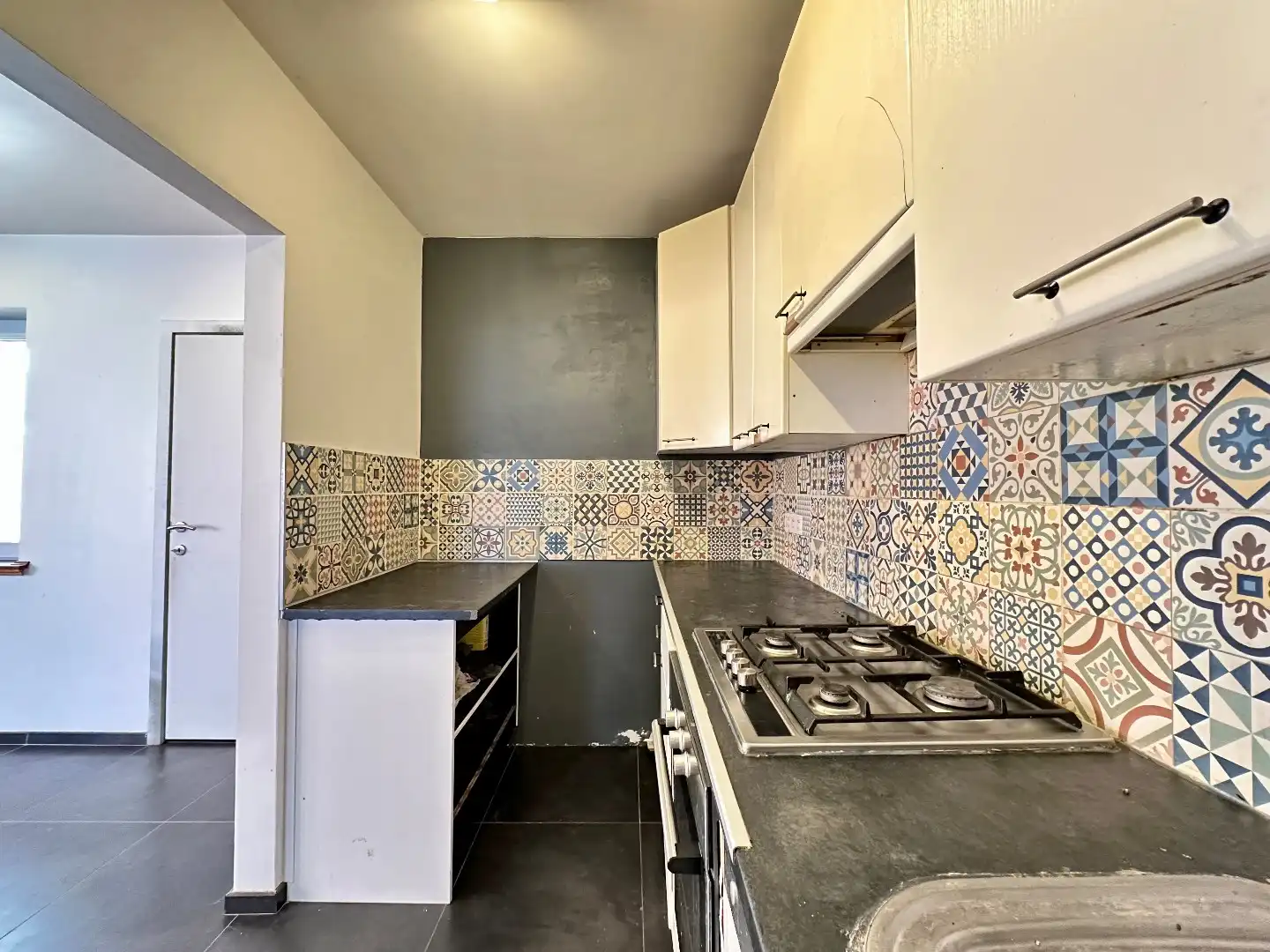 moderne halfopen bebouwing op rustige ligging nabij het centrum van Tongeren foto 7