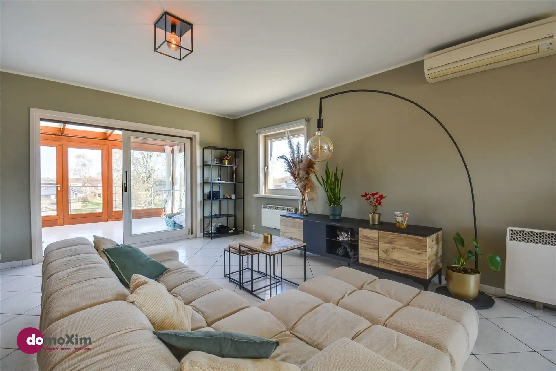 Ruim appartement met 2 slaapkamers en uitzonderlijk terras foto 4