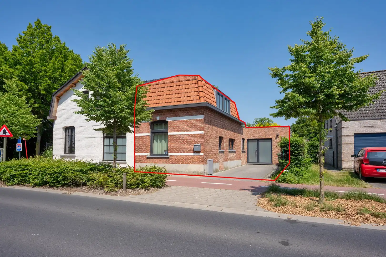 Energiezuinige woning met ZW-tuin en 3 slpks foto 2