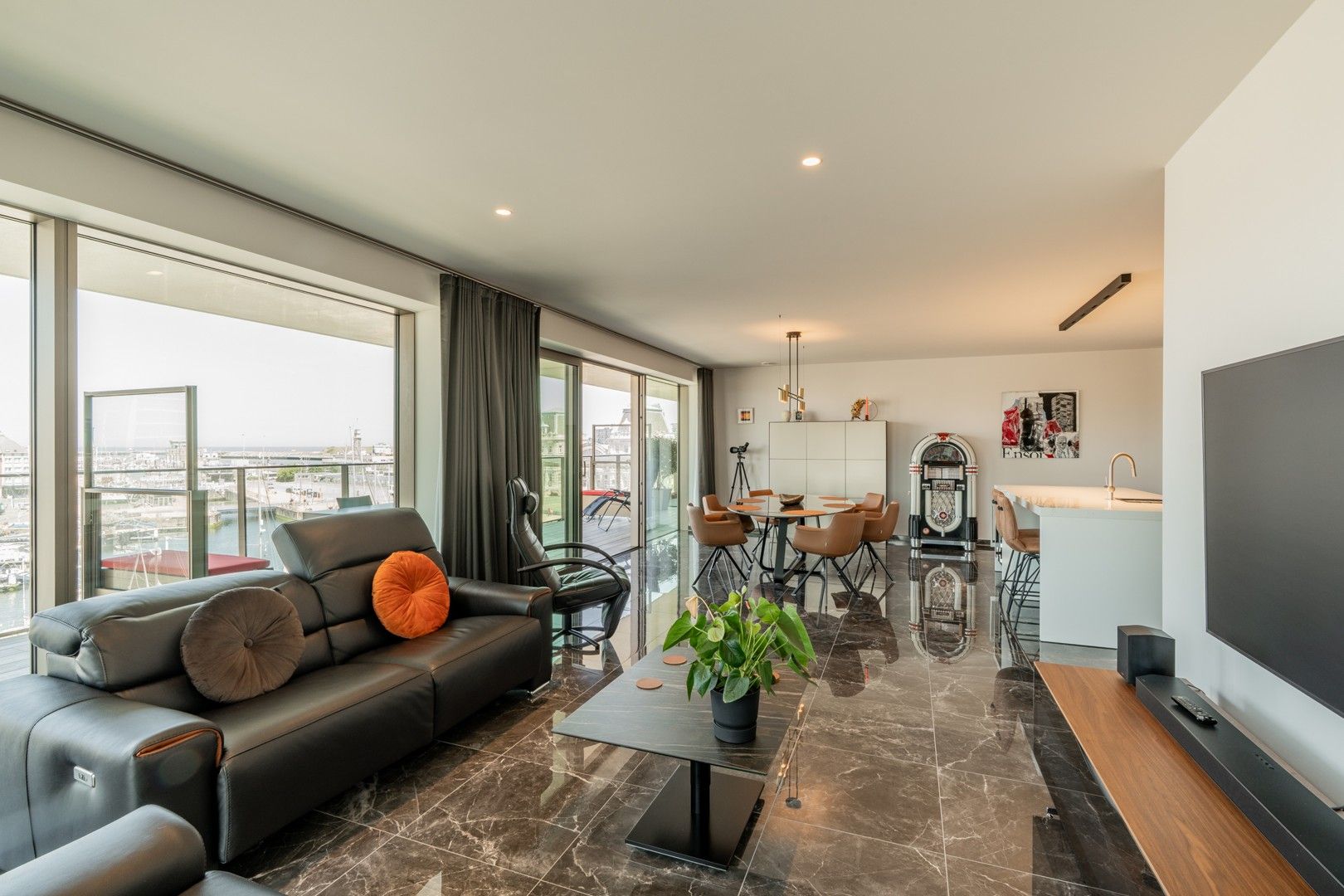 Appartement te koop foto 5
