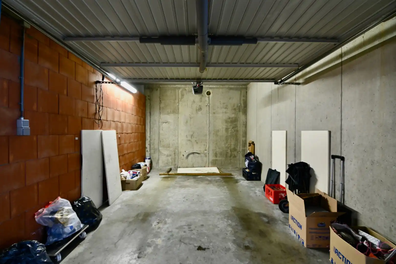 Instapklaar duplex appartement met terras en garagebox op toplocatie in Sint-Truiden foto 24