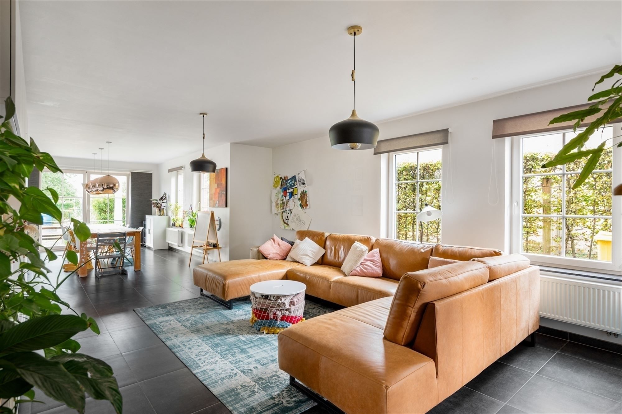 Verrassend ruime, instapklare gezinswoning te Ramsel foto 3