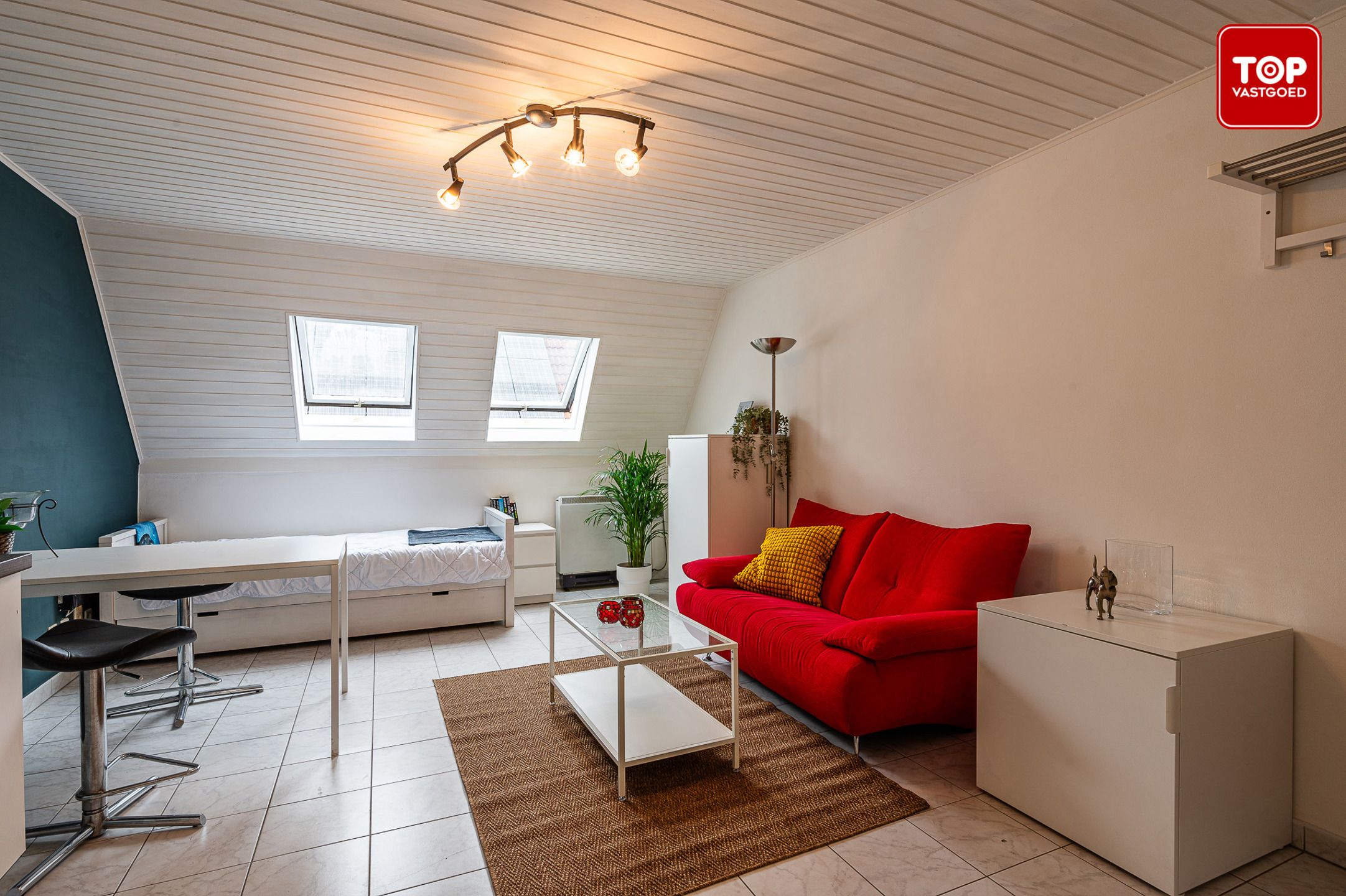 Instapklare studio om de hoek van de Coupure. foto 7