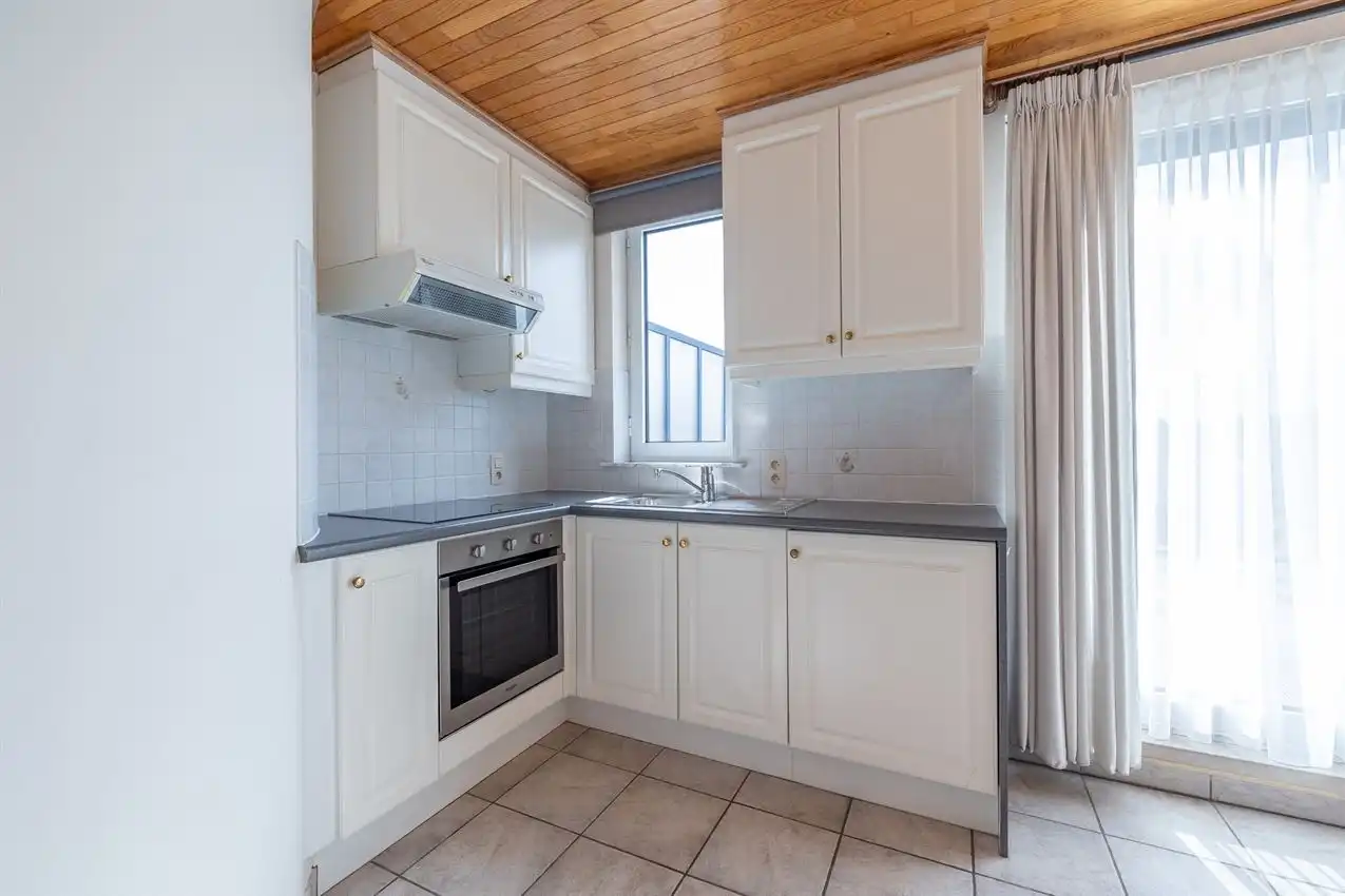 Appartement met ruim terras en garage in centrum foto 8