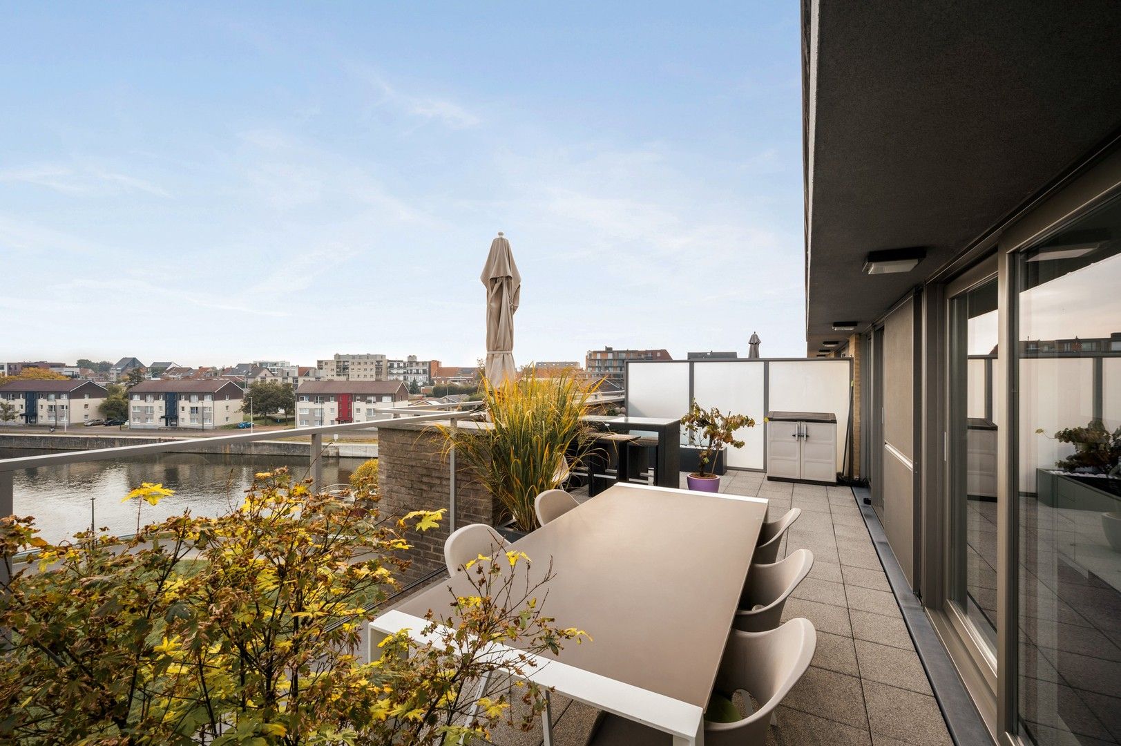 Exclusief wonen in deze energiezuinige (EPC: 139 kWh/m²/jaar), instapklare én asbestveilige penthouse foto 9