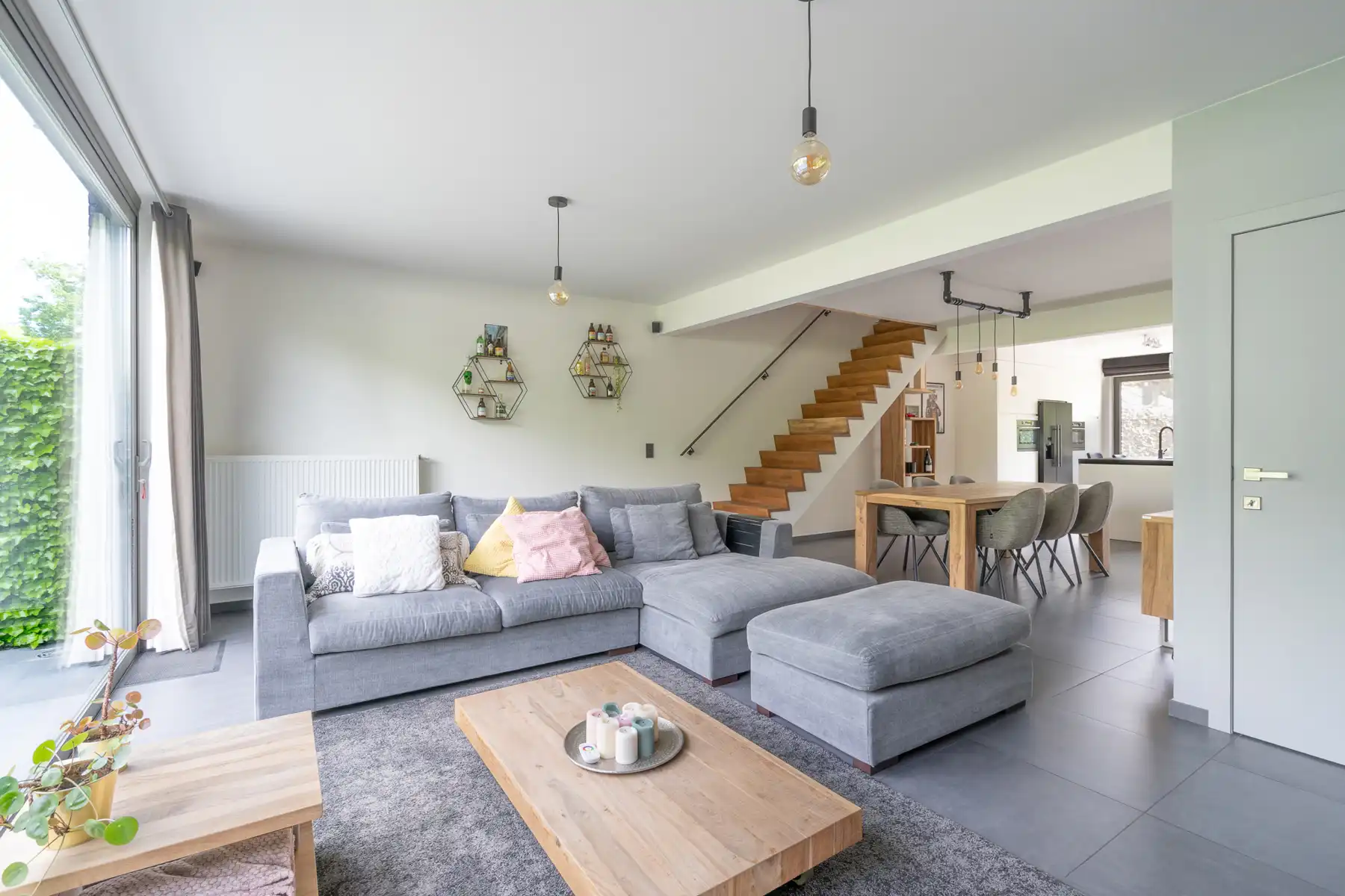 Woning te koop in Wuustwezel | 3 slaapkamers, afgewerkte zolder en moderne keuken foto 11