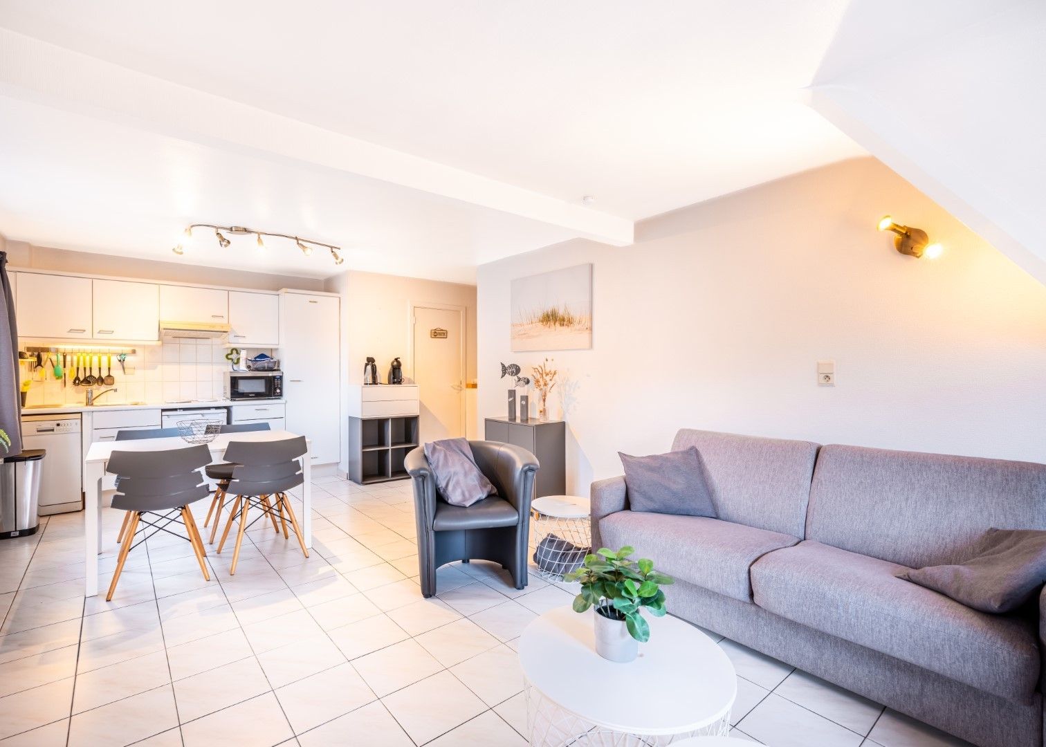 Vidoshi - 01.01 foto 2