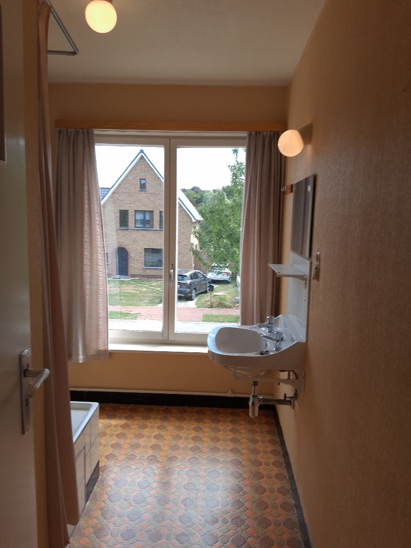 Te renoveren woning op Toplocatie foto 15