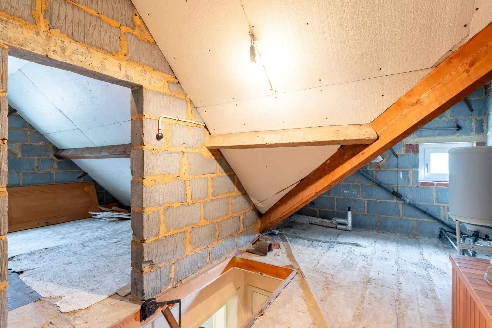 Solide woning (EPC:C) met 3 slpk, tuin en ruime garage foto 28